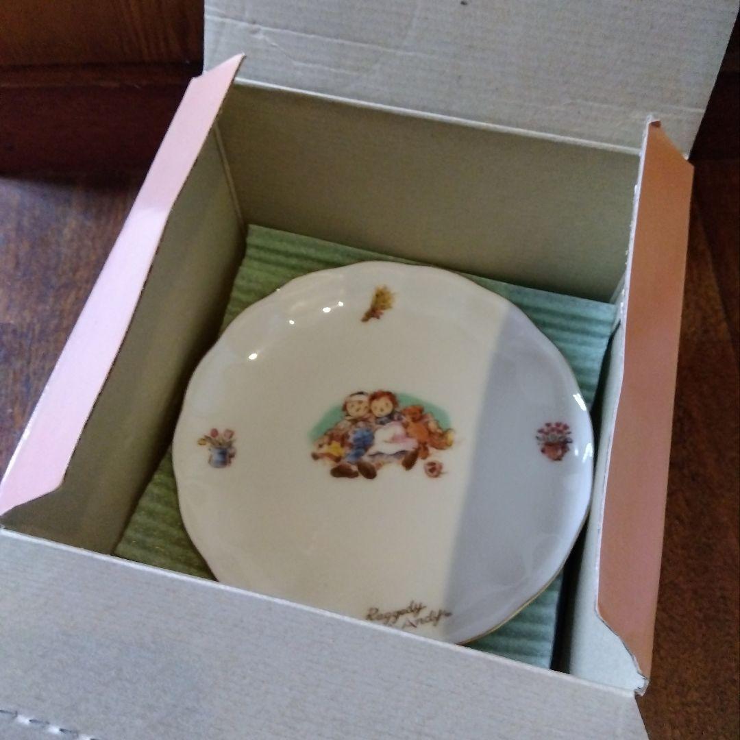 ラガディ アン＆アンディ ペア カップ＆ソーサー＋プレートセット