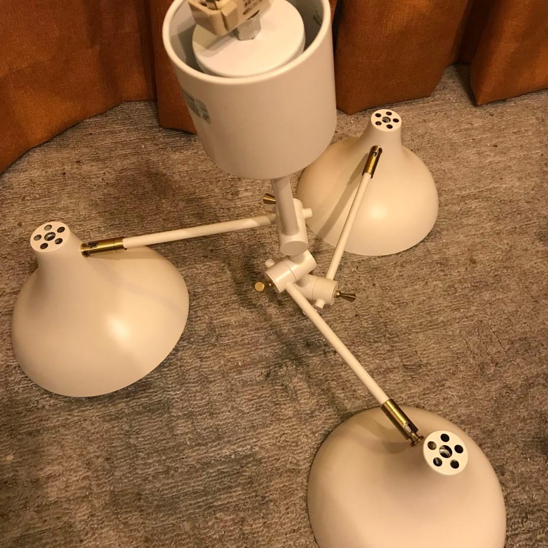 【中古】DICLASSEディクラッセ　finkeフィンケ　白ホワイトリモコン付き