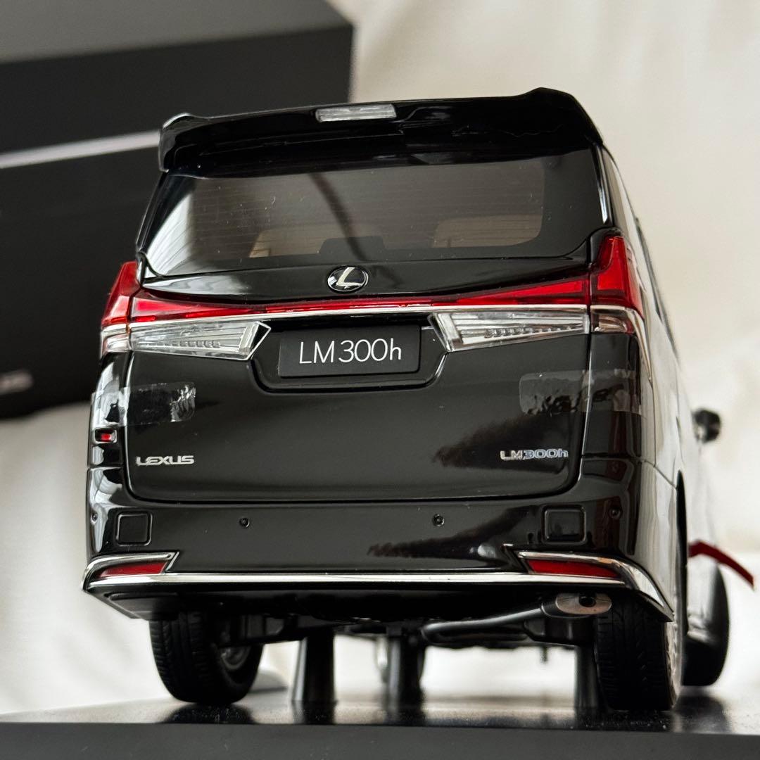 正規品 ＊ レア 初代 レクサスLM LEXUS 純正 1/18 希少 - メルカリ
