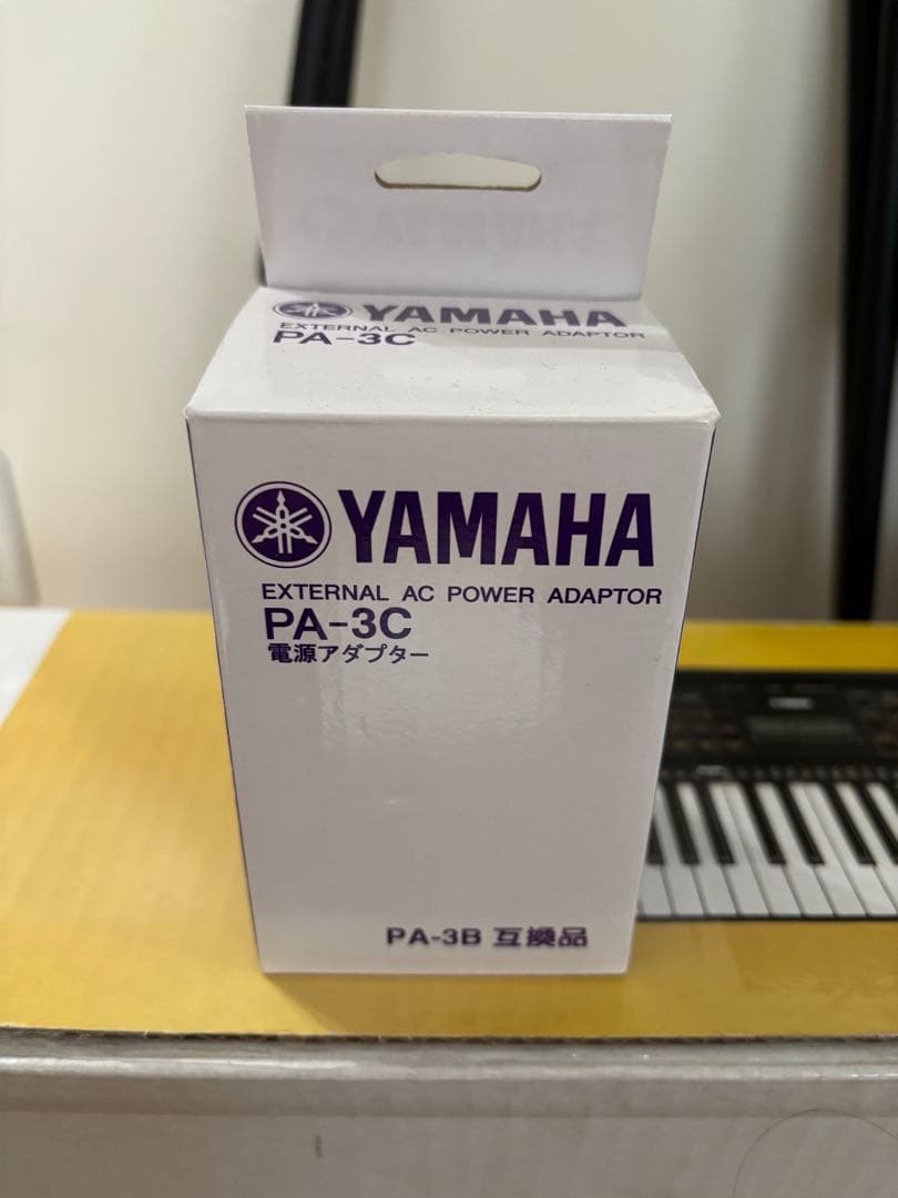 Yamaha PSR-E273 キーボード 電源コード付き