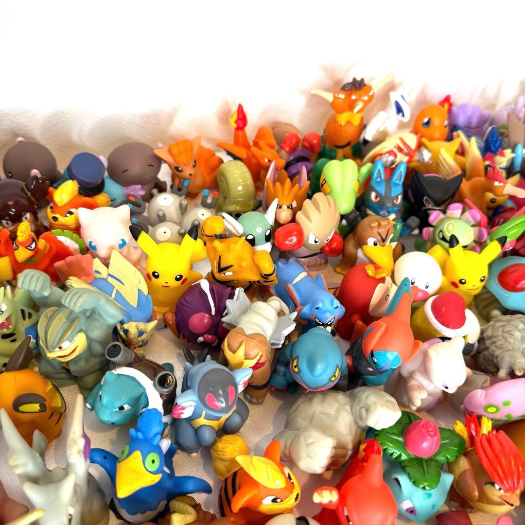 激レア　希少　ポケモン　初期　モンコレ　指人形　メタルコレクション