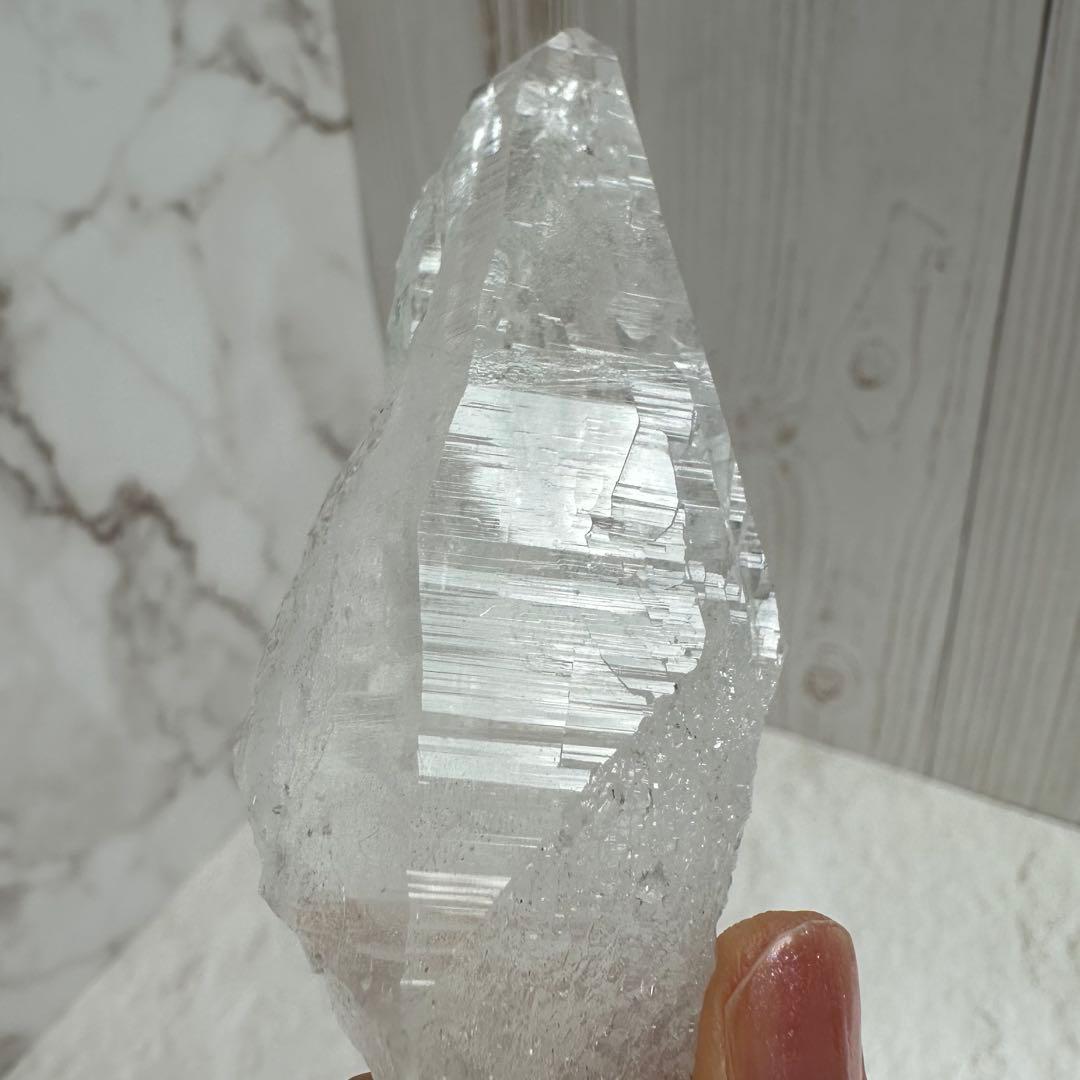 ガネーシュヒマール産　クォーツ　原石