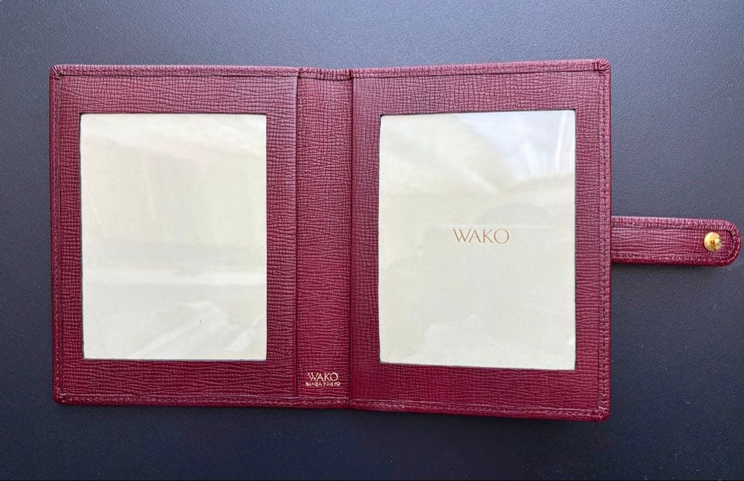 銀座和光　WAKO 二つ折り写真立て　牛革 青 赤 2色セット