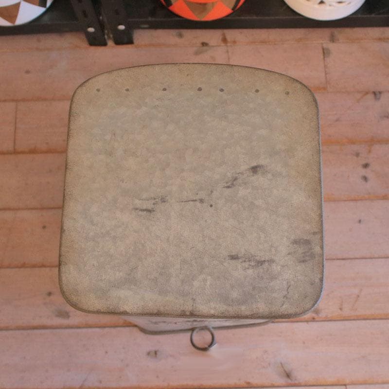 アンティーク調 ペダル式ダストボックス ゴミ箱 蓋付き 399-1707