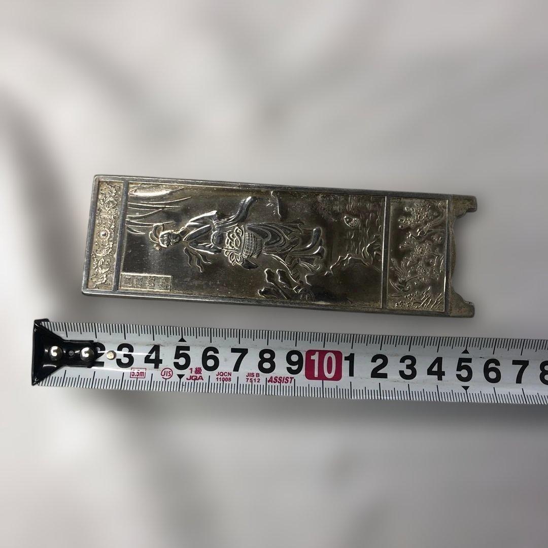 中国、銀足￼ 金属製 女性像 彫刻 装飾品