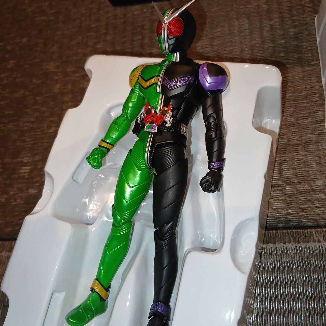 S.H.figuarts 真骨彫 仮面ライダーW サイクロンジョーカー 開封品