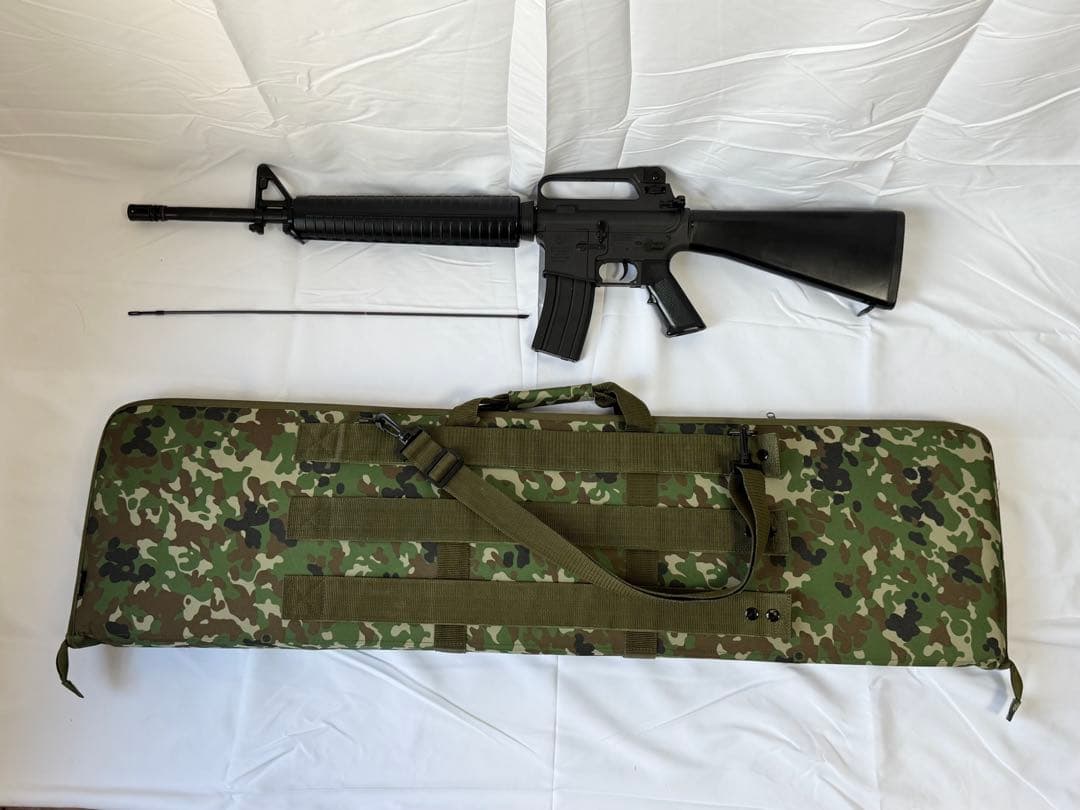 M4Pマグ用のインサートと陸自迷彩のインサートポーチ