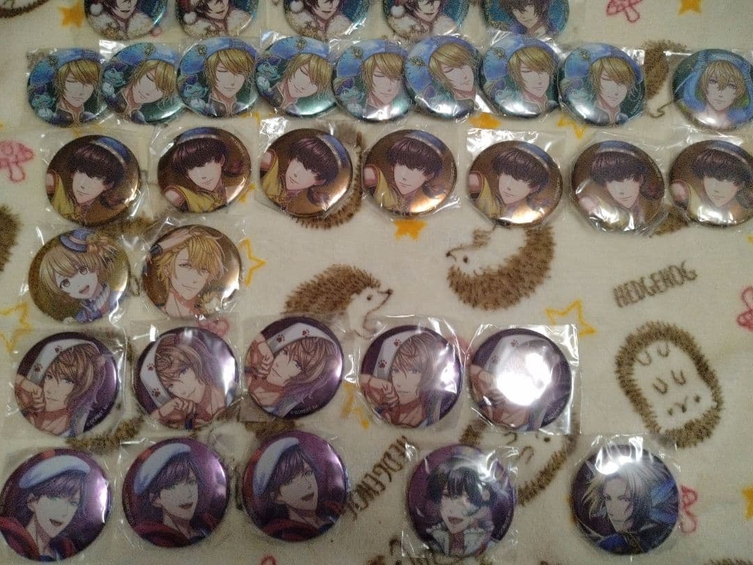 夢100 アニカプ 缶バッジ - メルカリ