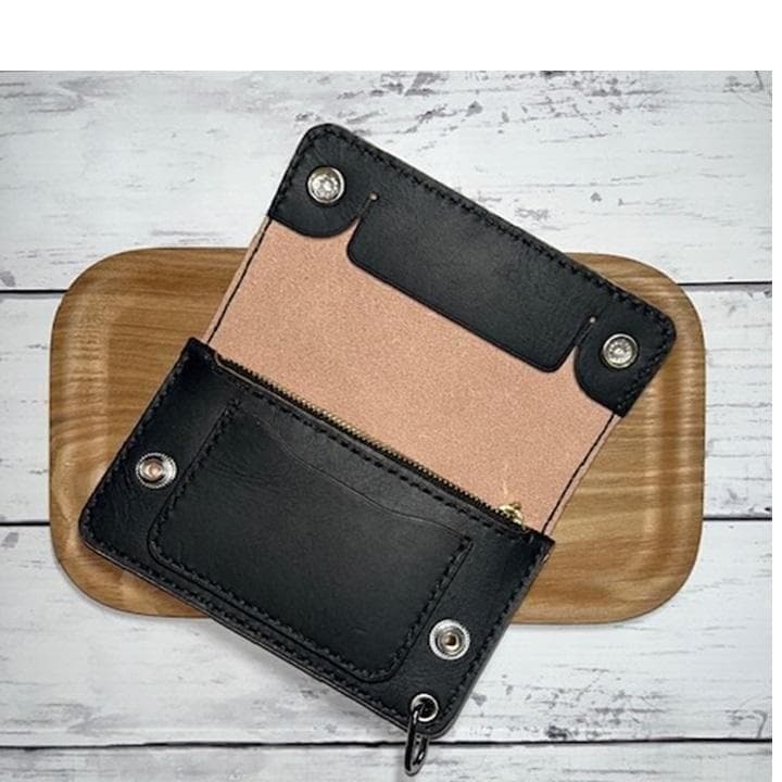 ④ミドルトラッカーウォレット/姫路レザー茶芯黒色/ホック真鍮/小判