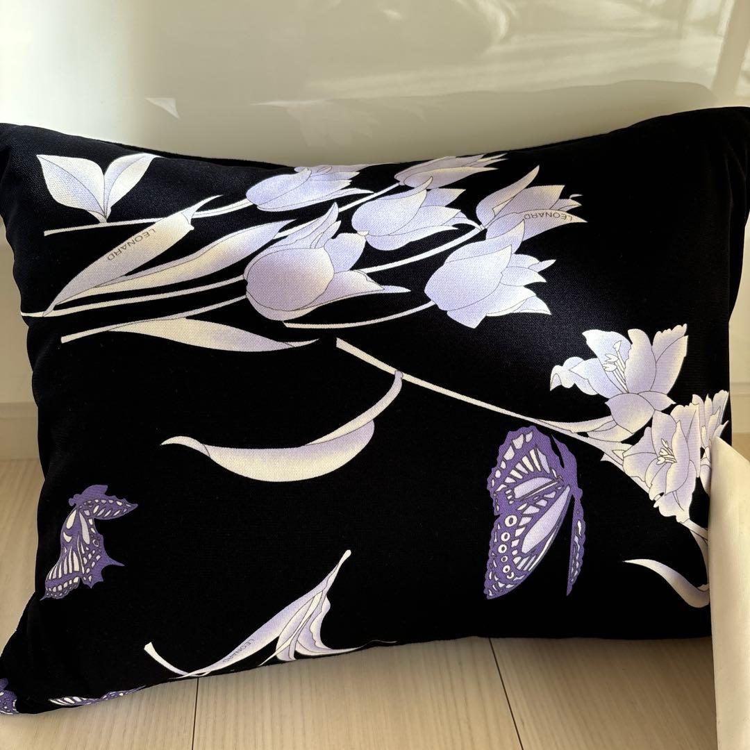 レオナールクッション ペア2個セット