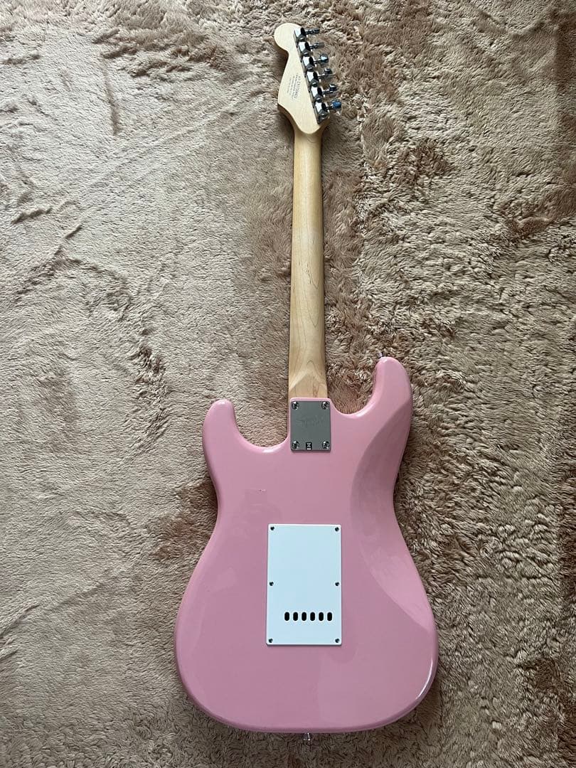 【調整済】squier Bullet ストラト　fender エレキギター　美品