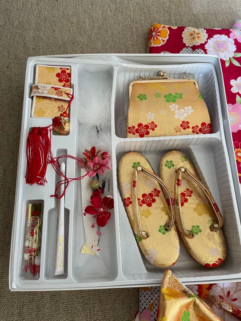 七五三 着物セット 赤色 花柄　7歳用