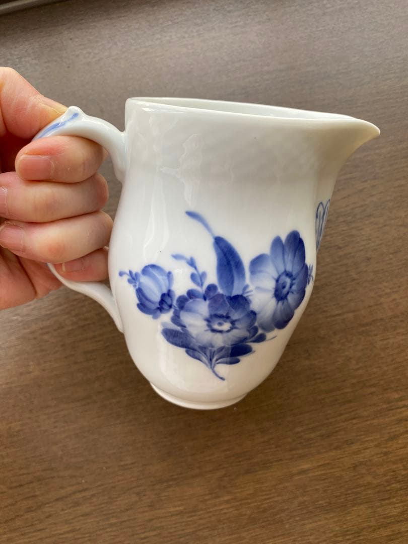 ロイヤルコペンハーゲンブルーフラワー10/8226