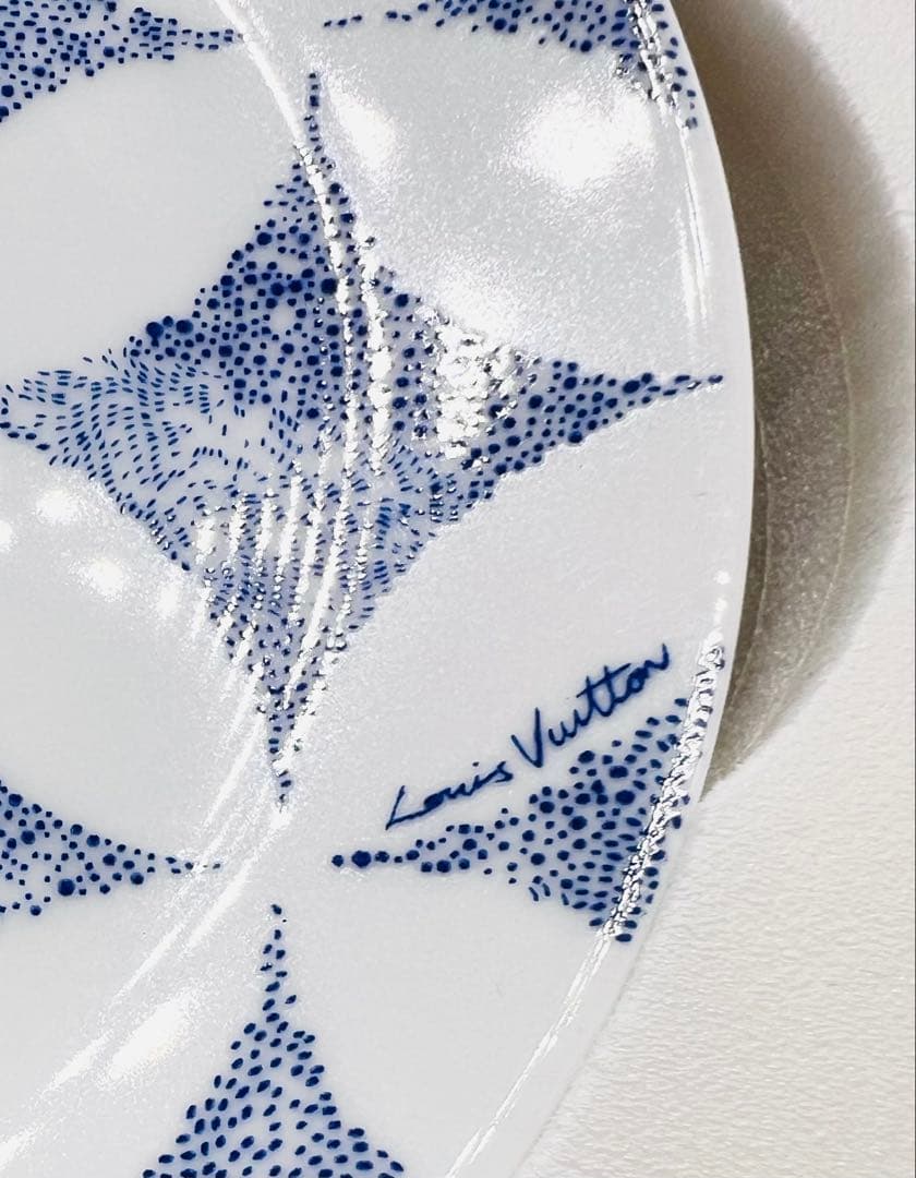 限定値下げ中 新品未使用 ルイヴィトンコンステラシオンブレッドプレート2枚セット