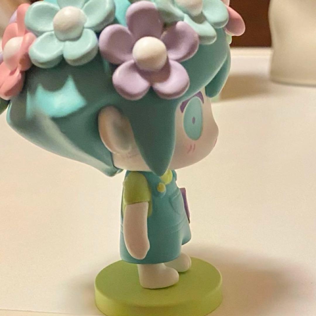 omori バジル ビニールフィギュア - メルカリ