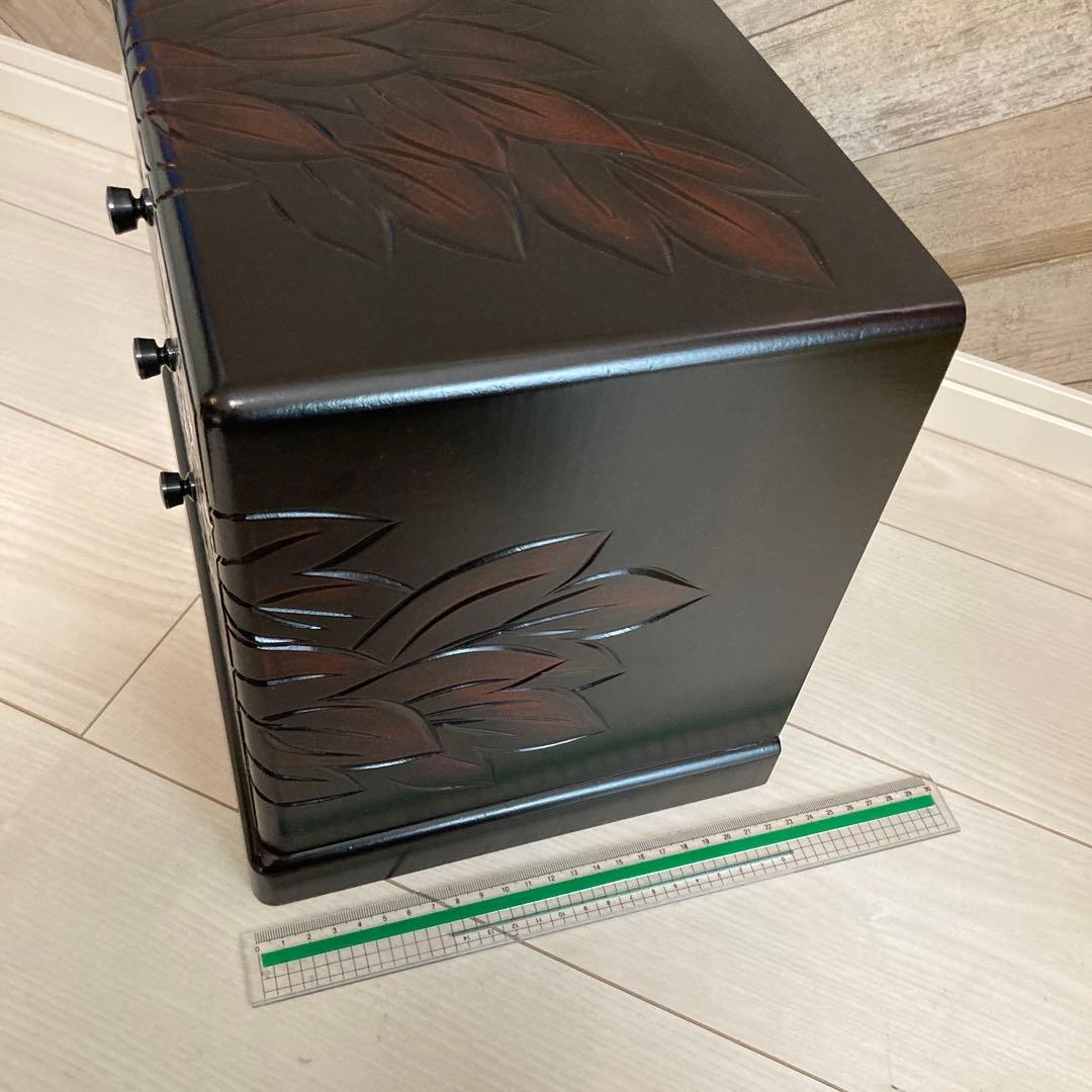 高級・総桐・未使用品】静華シリーズ 3段チェスト 牡丹線彫 鎌倉彫 三