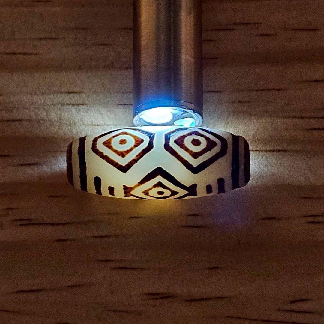 龍眼天珠 白玉髄龍眼 【極希少】