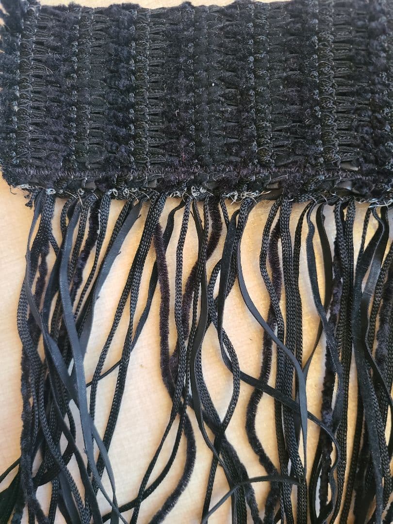 黒　ストリングカーテン