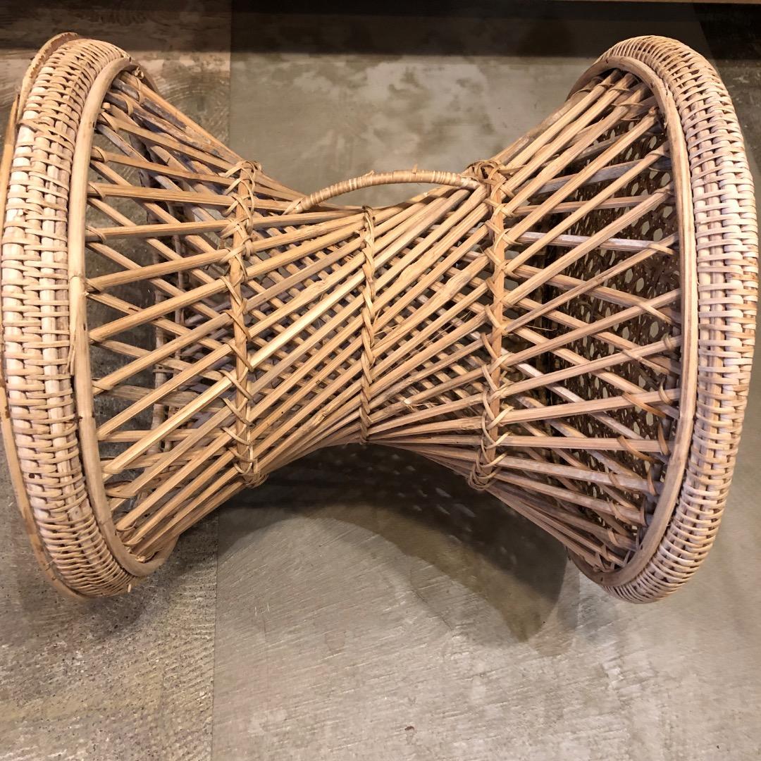 【バンブー　ラタン】 円形スツール　 編み込みデザイン　椅子　バンブースツール