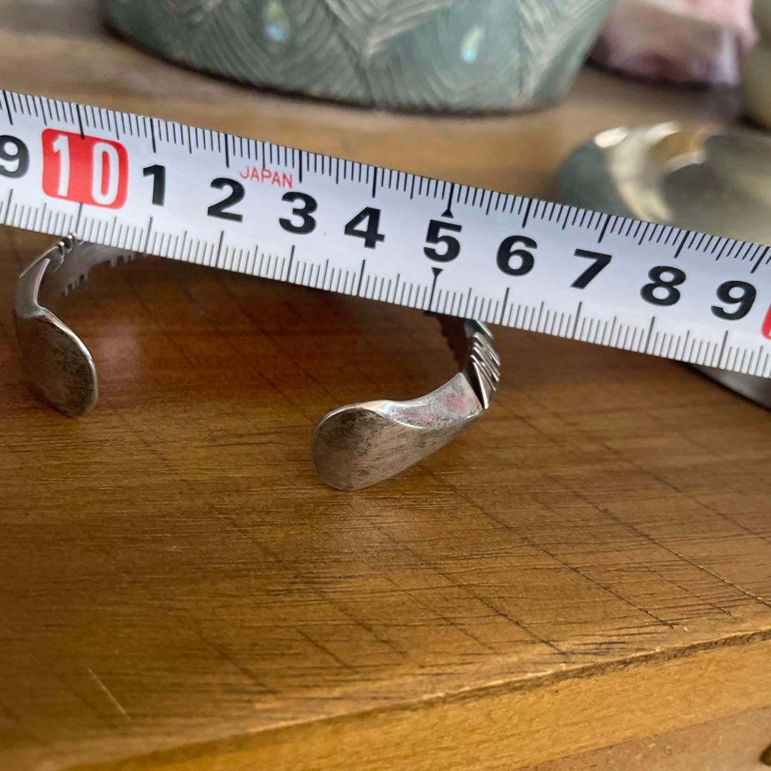 アイゼヤオルティス　isaiah ortiz バングル　スギライト