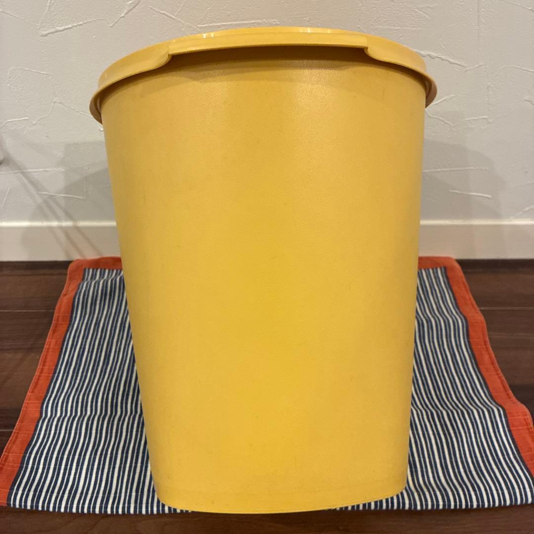 タッパーウェア　マキシクイーンデコレーター　保存容器　11L