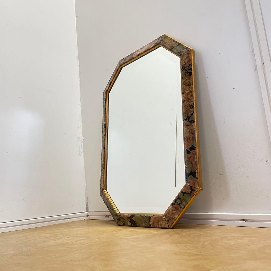 イタリア製 アンティーク調 8角ミラー 鏡 花柄 壁掛け式 ウォールミラー 姿見