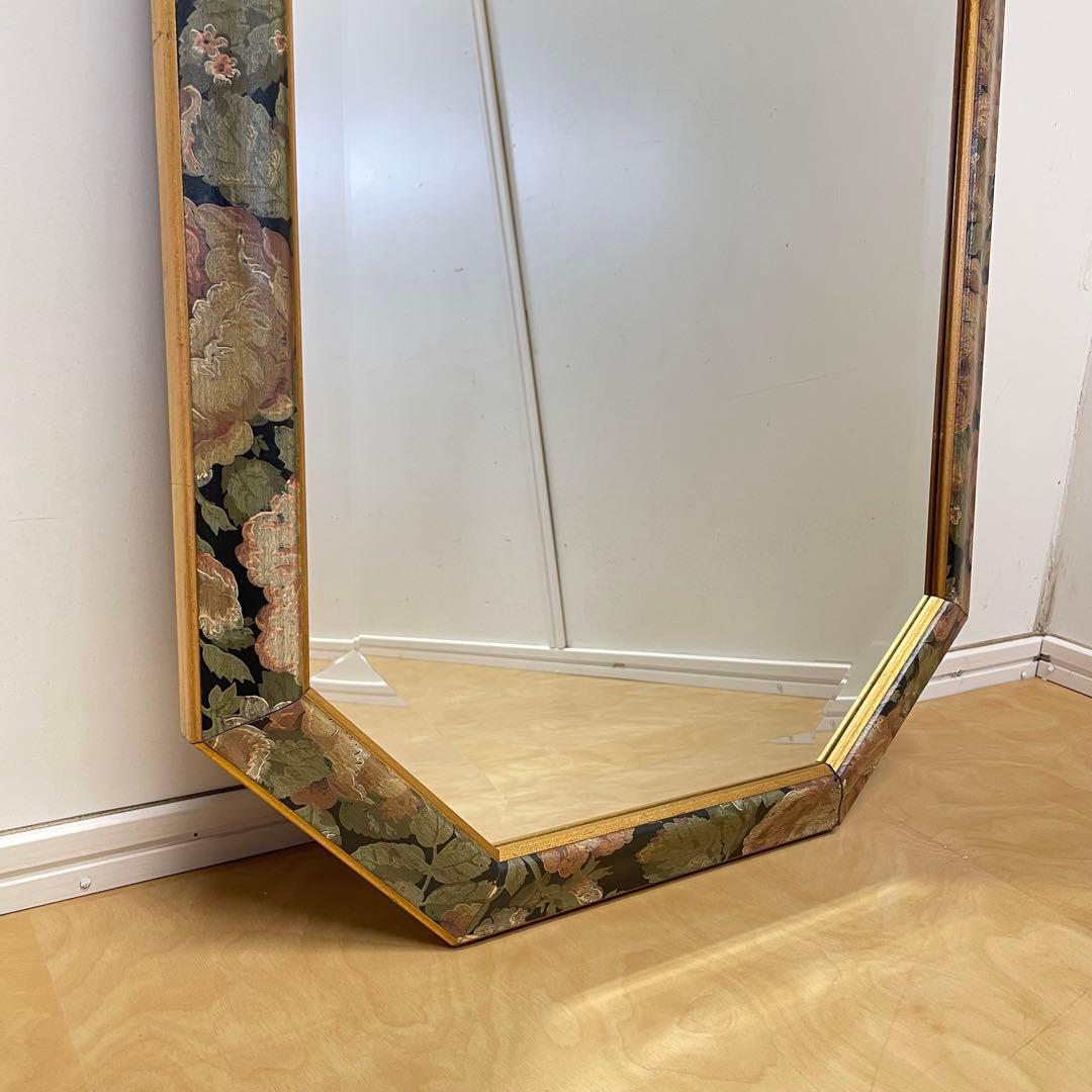 イタリア製 アンティーク調 8角ミラー 鏡 花柄 壁掛け式 ウォールミラー 姿見