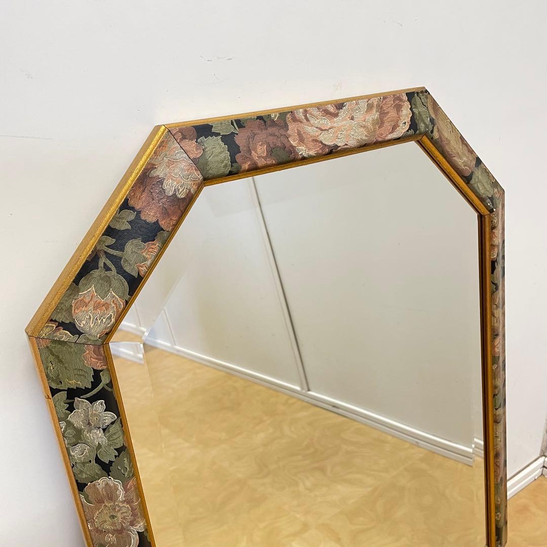 イタリア製 アンティーク調 8角ミラー 鏡 花柄 壁掛け式 ウォールミラー 姿見