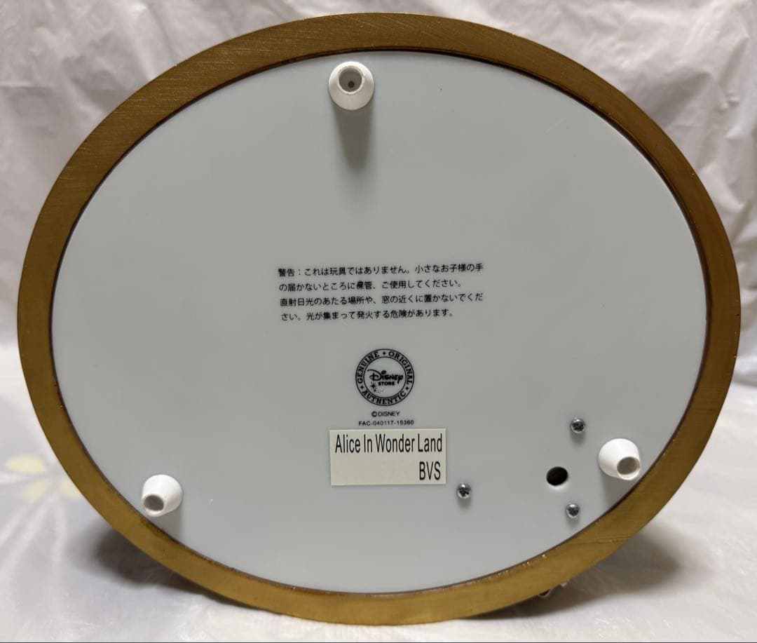 ディズニーストア 不思議の国のアリス オルゴール付きスノーグローブ