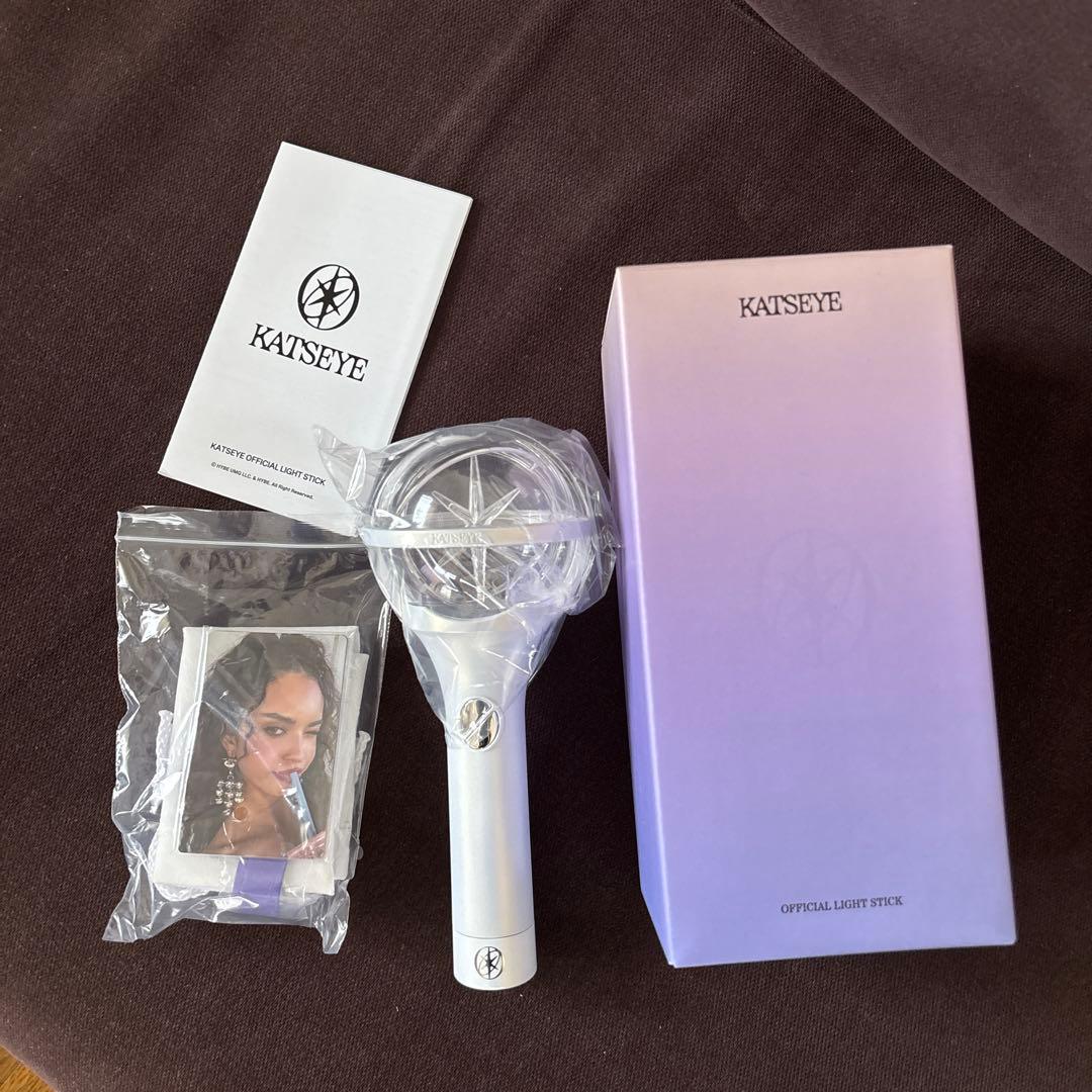 ☆新品☆KATSEYE 公式ペンライト Light Stick - メルカリ