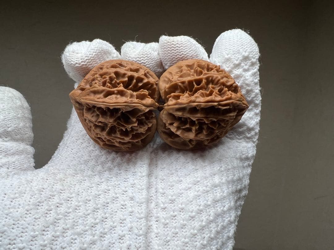 文玩堂：「百花山 正四稜くるみ」フォロワー向け7日間の特別割引