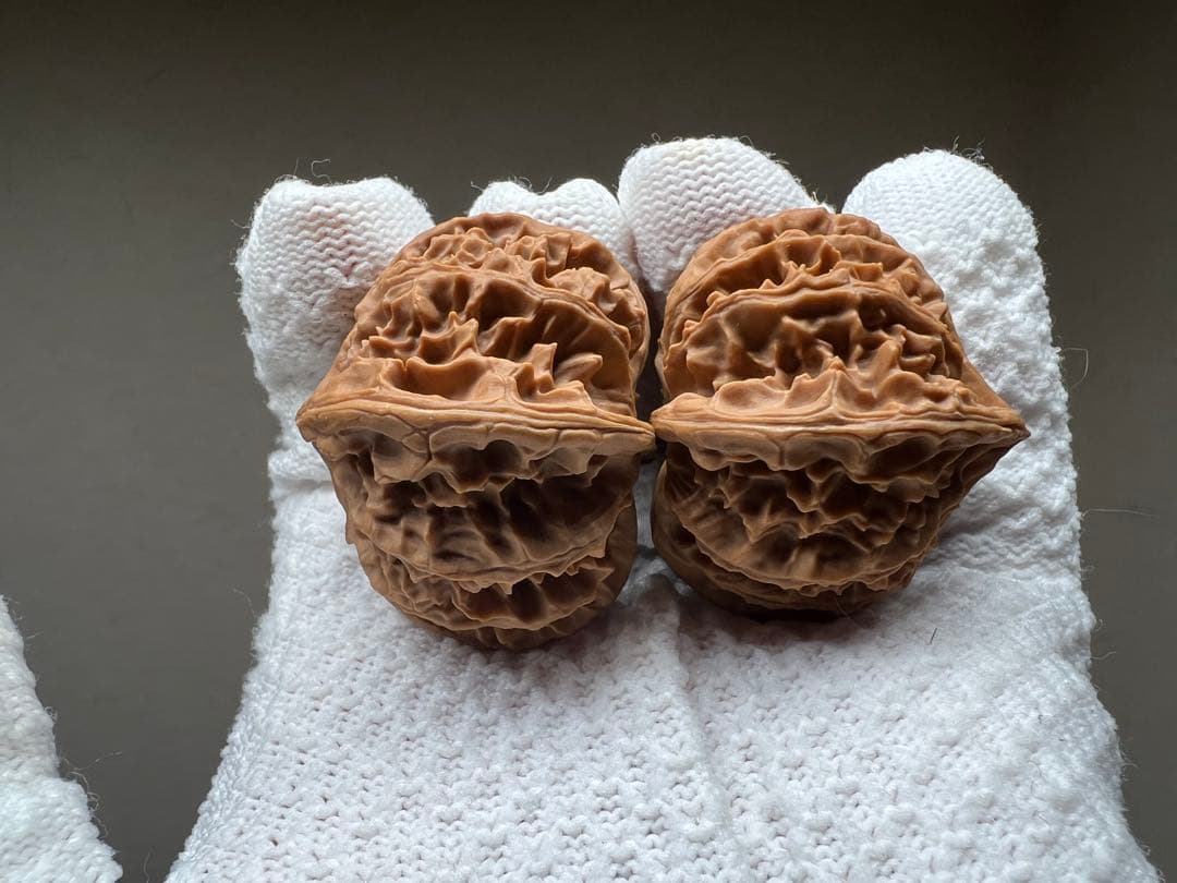 文玩堂：「百花山 正四稜くるみ」フォロワー向け7日間の特別割引