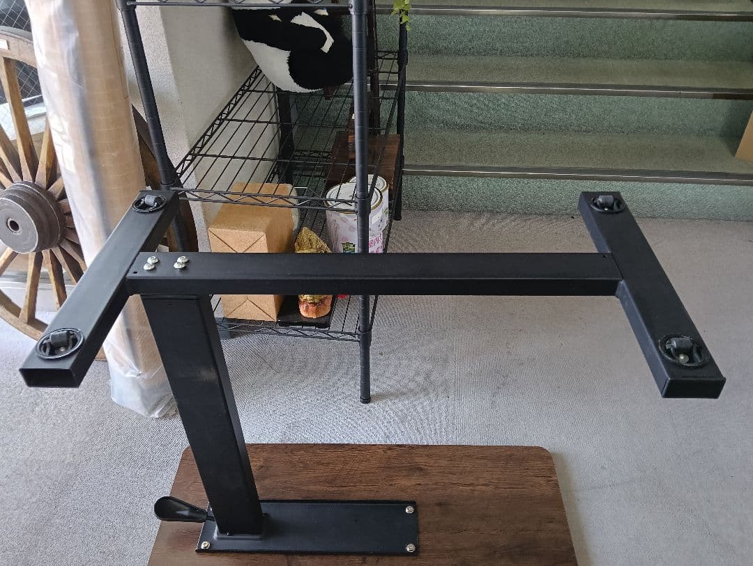 ダークブラウン サイドテーブル T字型