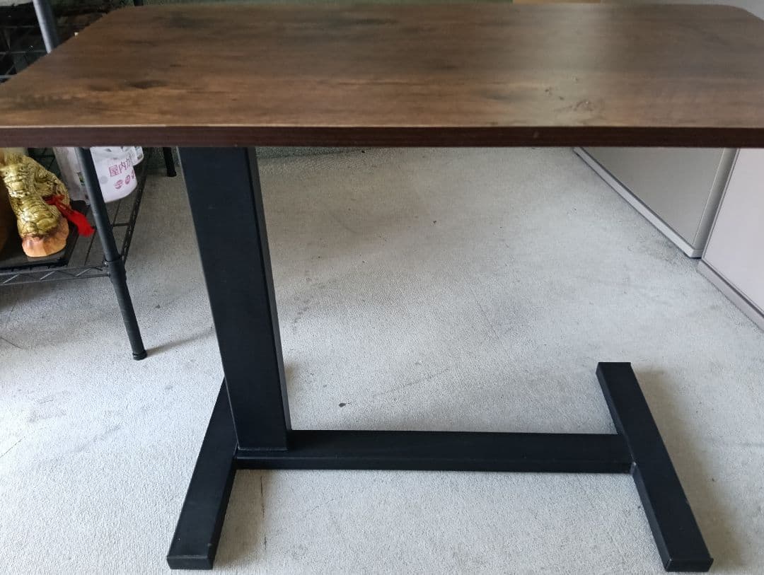 ダークブラウン サイドテーブル T字型