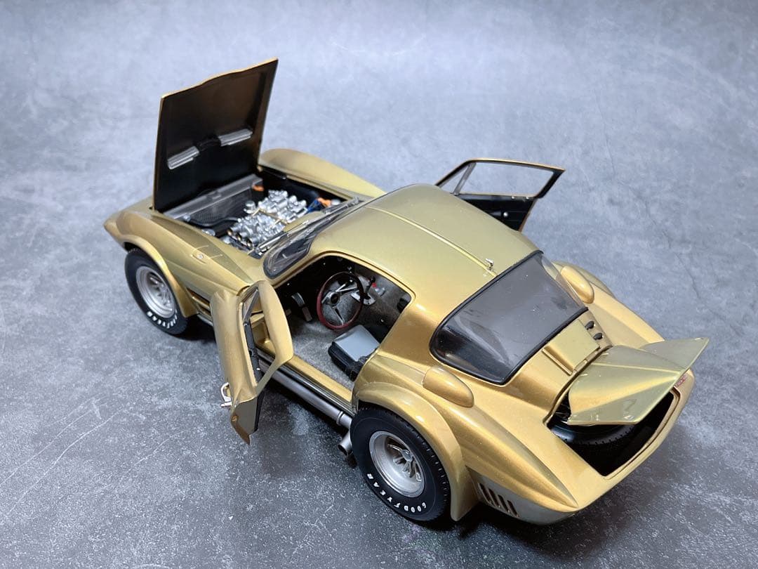 エグゾト 1/18 コルベット クーペ 1963 Suzuka Sun - メルカリ