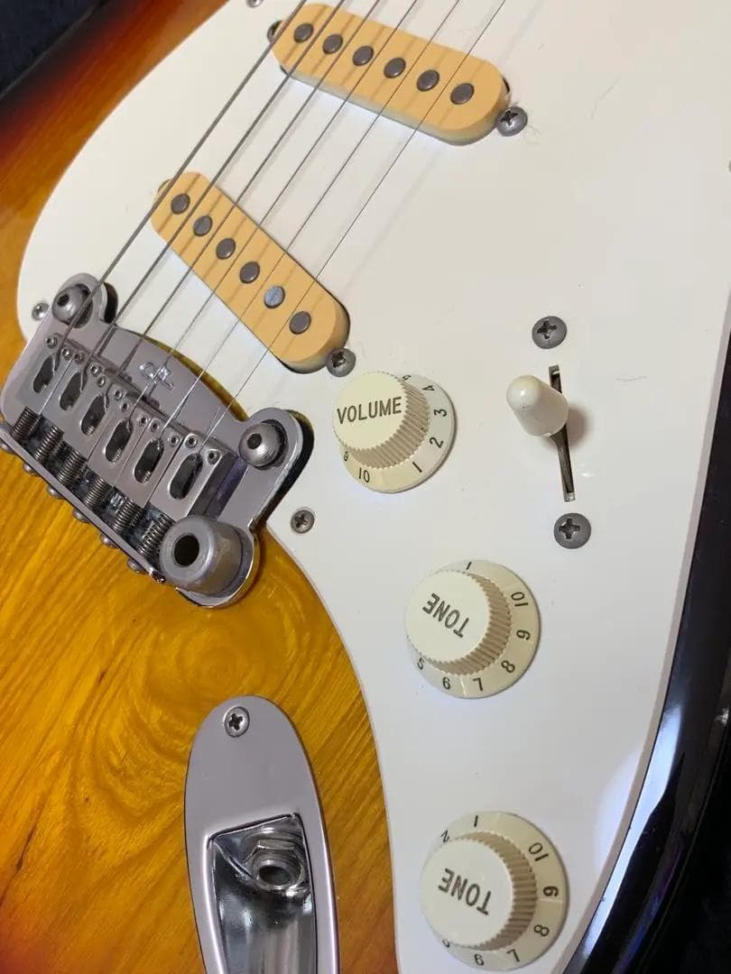 希少G&L USA ジョージ・フラートンシグネチャー レガシーストラト