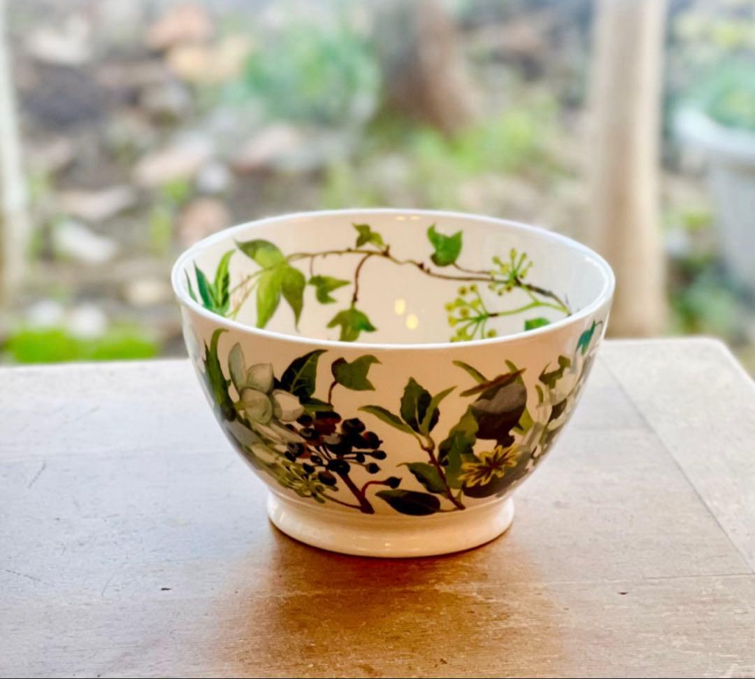 【新品】エマブリッジウォーター　ウインターフラワー　ボウル