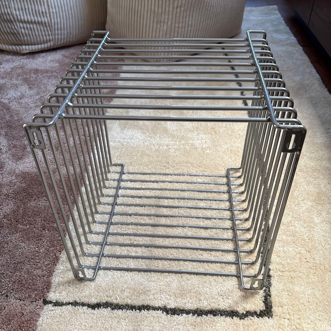 Montana パントン ワイヤーシェルフ　リプロダクト　サイドテーブル