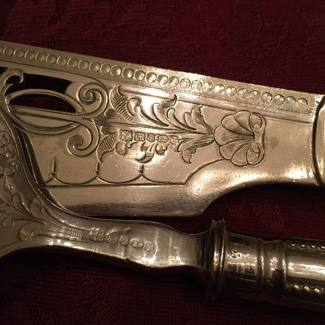 再お値下げ❣️英国ビンテージ　シルバーのサービングセット