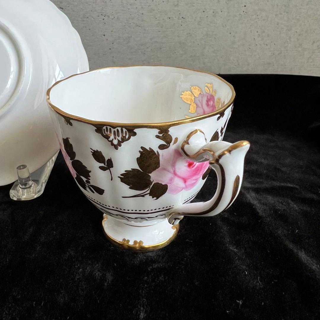 ロイヤルクラウンダービー 金彩とピンクのバラ絵 モカカップ＆ソーサー