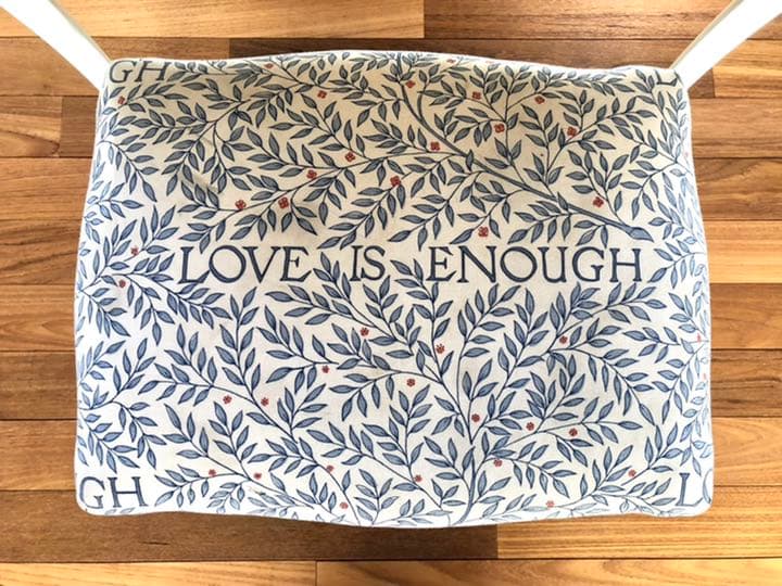 アンティークドレッサー&スツール