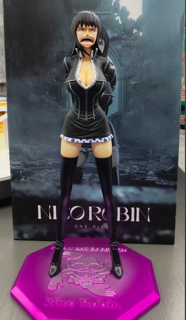 ワンピース ニコ・ロビン ガレージキット ガレキ スタチューX②