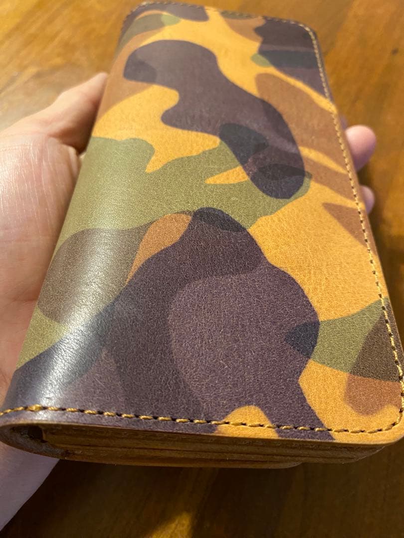 トラッカーウォレット　3層　迷彩
