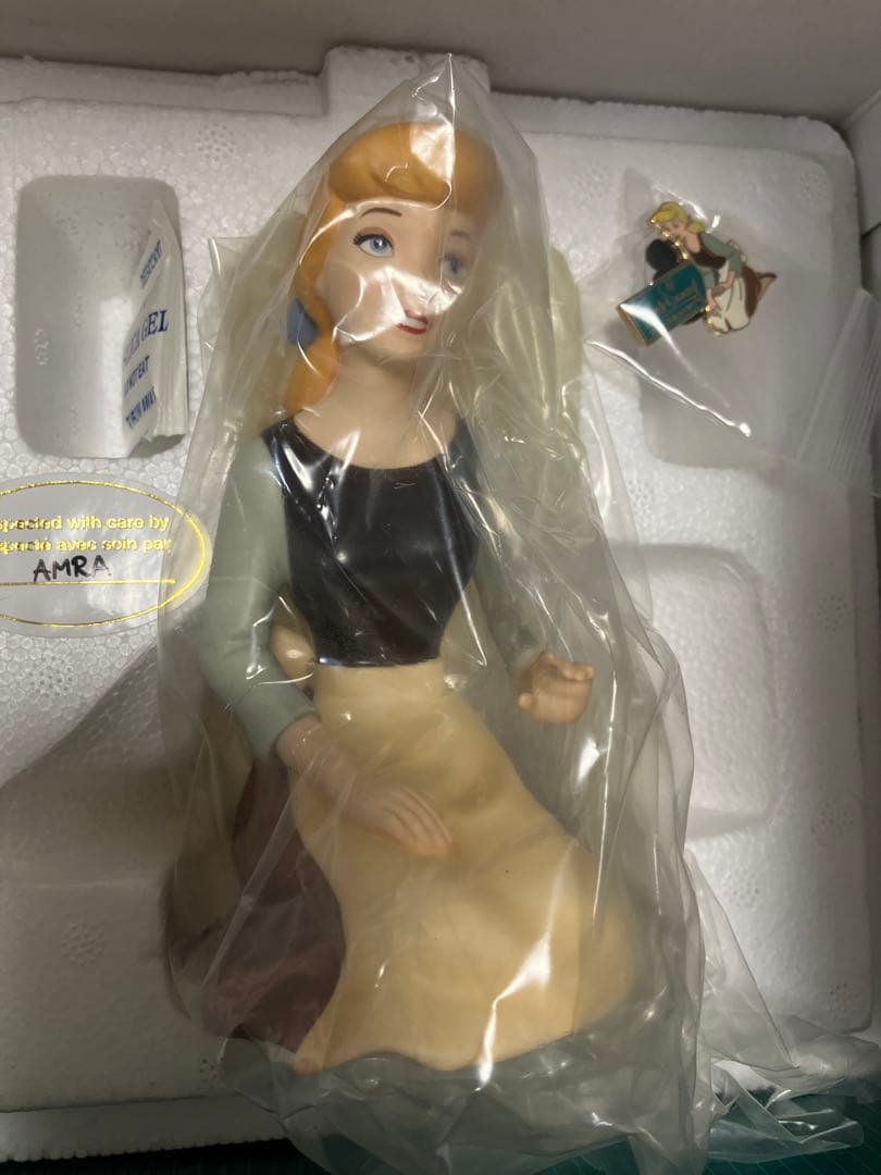 新品未使用 WDCC ディズニープリンセス シンデレラ フィギュア