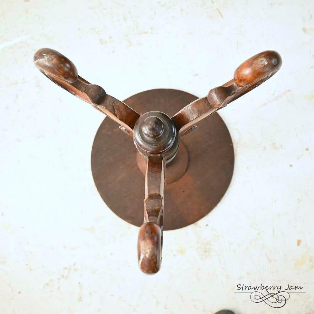 L3612-48 英国アンティーク ワインテーブル テーブル 花台 イギリス