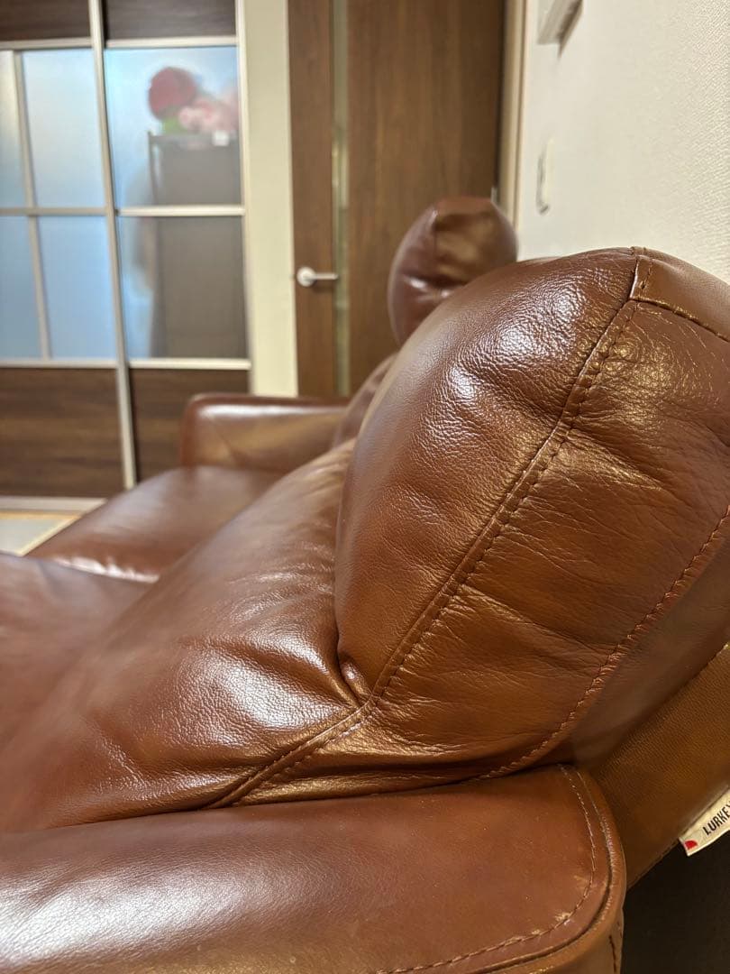 ラルーキー　本革　電動リクライニングソファ