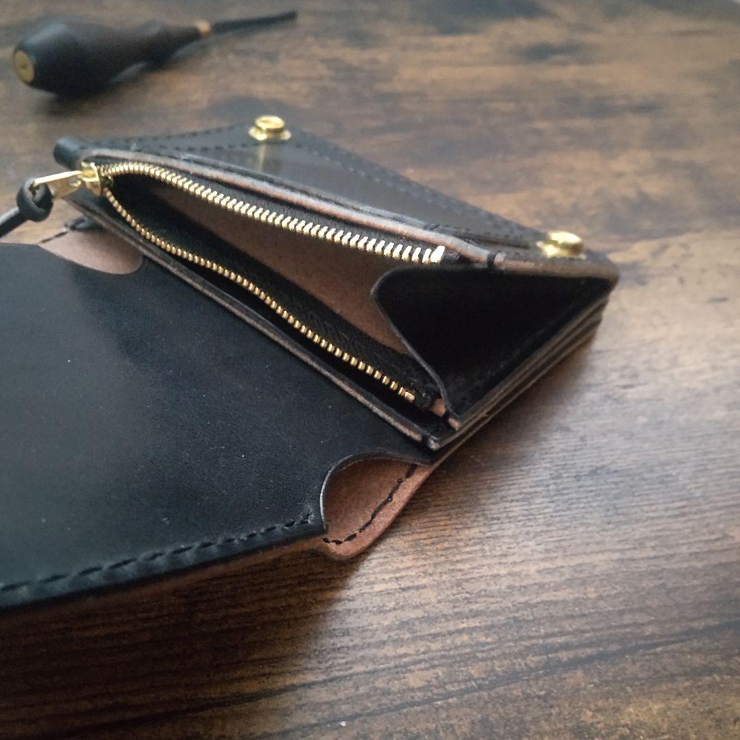 【100%昭南皮革ベンズ使用】お札を折らず収納できるミドルトラッカーウォレット