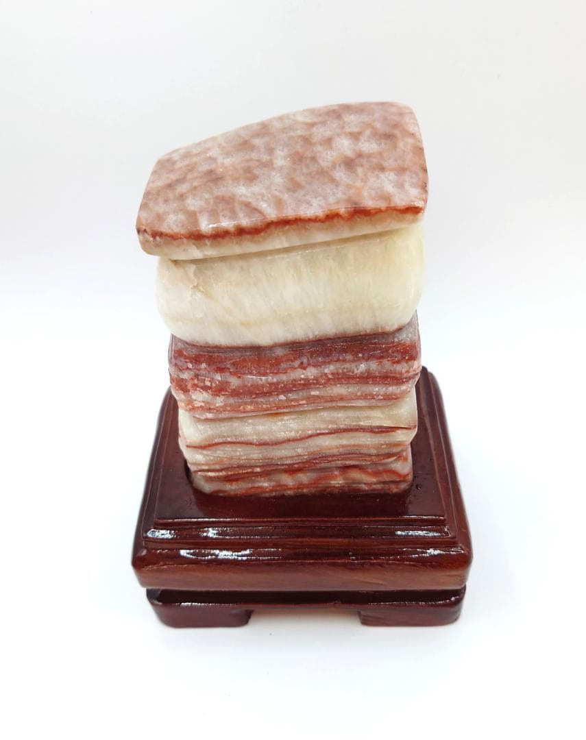 家宝！天然パワーストーン【台座付き】1.5Kg　肉形石、猪肉石、豚肉石、肉石