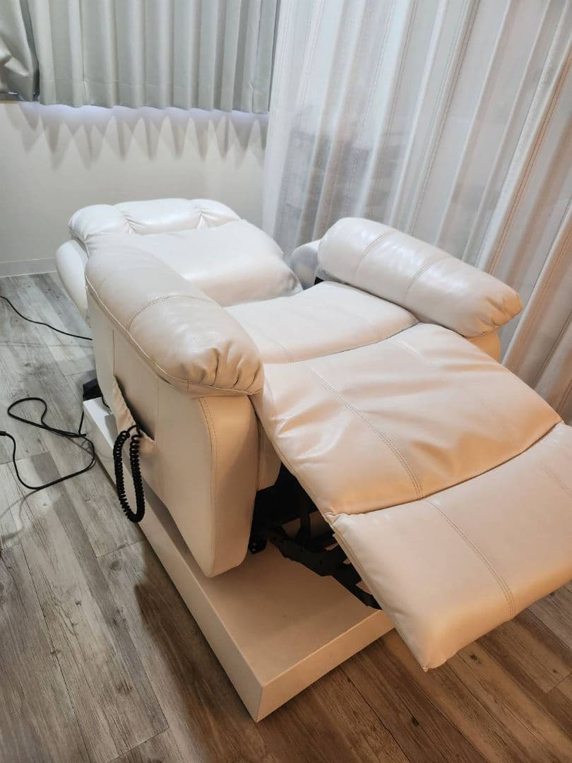 電動リクライニングソファ SIFFION Jr （シフォンジュニア）台付き