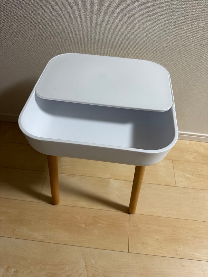 サイドテーブル ホワイト 充電ケーブル穴付き軽い